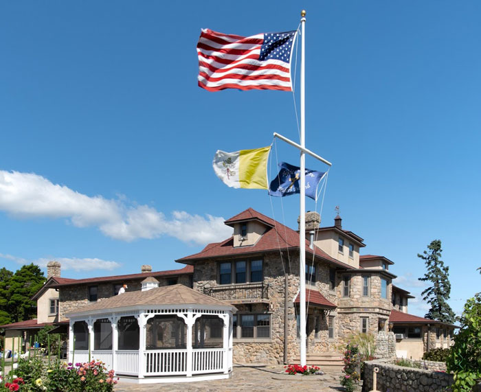 building flags